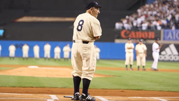 yogi-berra-yankees-obit.jpg